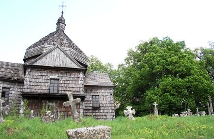 Культовий вандалізм або чому в Україні горять церкви?
