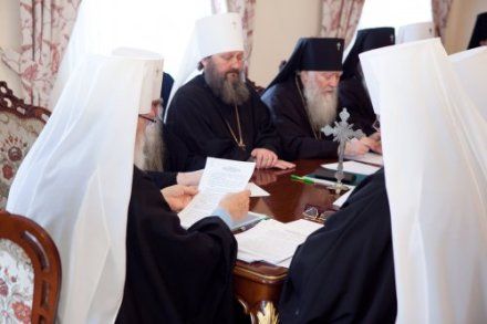 Священный Синод УПЦ под руководством владыки Агафангела: только факты