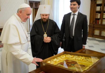 Напередодні 'Торжества православ'я' Папа Франциск подарував Бенедикту православну ікону 'Призри на смирення' 