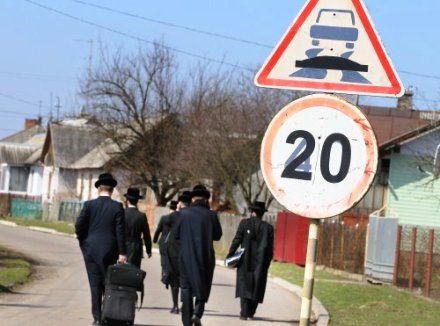 Тисячі хасидів відвідали могили рабинів-цадиків на Львівщині 