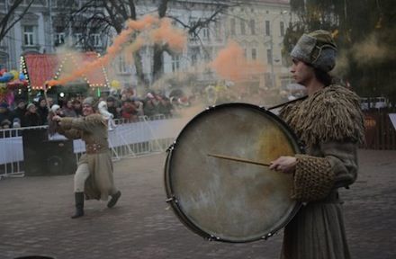 Різдво у Львові: фестиваль вертепів, крижаний Гонгазе і 365 ликів Богородиці